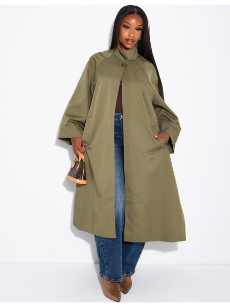 Oversized trench coat with a stand-up collar and side slits