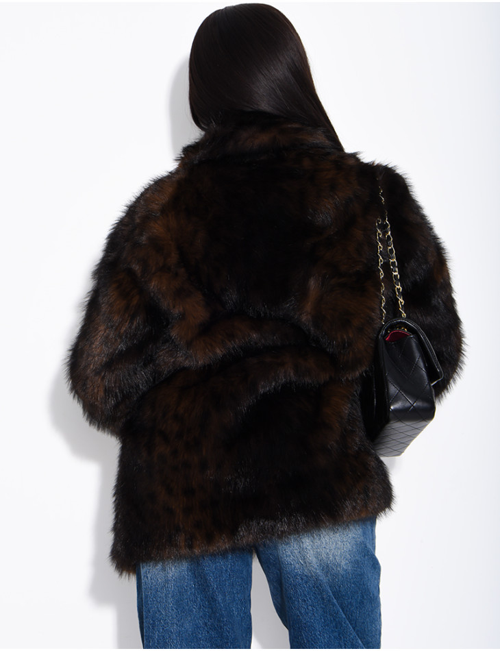 Mid-length faux fur jacket with leopard print