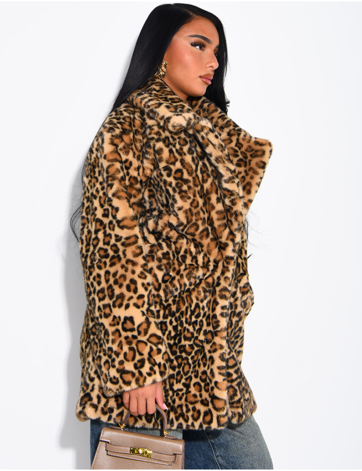 Mid-length leopard-print faux fur coat