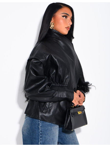 Short, grain-textured faux leather jacket, fitted at the waist