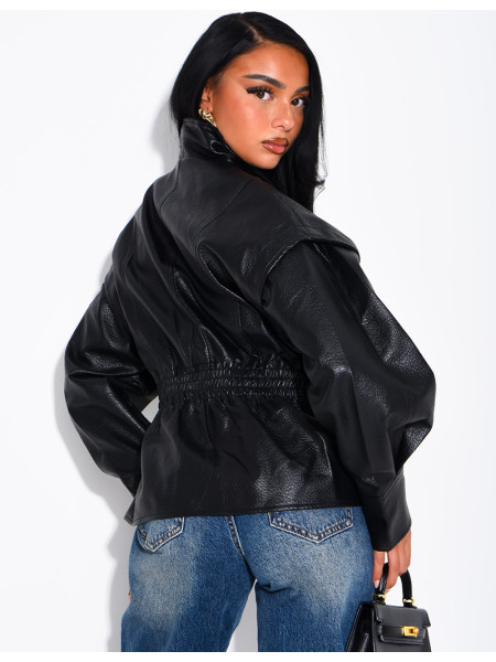 Short, grain-textured faux leather jacket, fitted at the waist