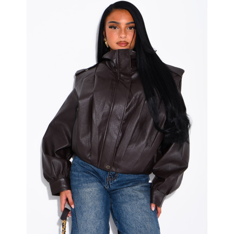 Drapierte Kunstlederjacke mit Schulterpolstern