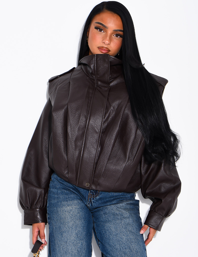 Drapierte Kunstlederjacke...