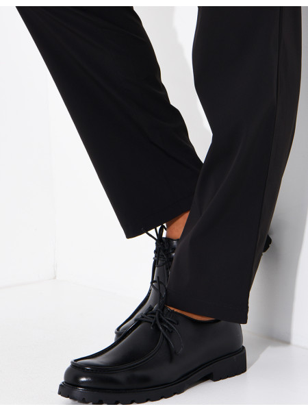 Mocassins en cuir à lacets