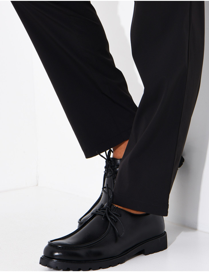 Mocassins en cuir à lacets