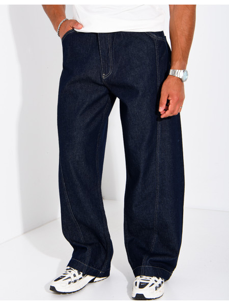 Jeans with contrasting seams