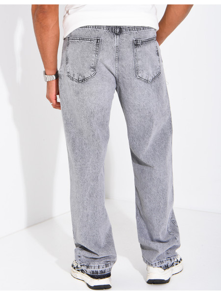 Verwaschene Jeans mit Farbspritzer-Effekt und ausgefransten Säumen