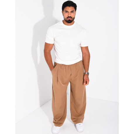 Loose-fitting balloon-style pants