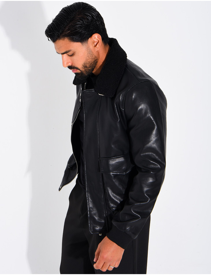 Fliegerjacke aus Kunstleder mit gefüttertem Kragen