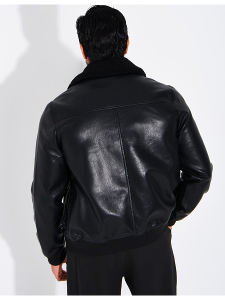 Fliegerjacke aus Kunstleder mit gefüttertem Kragen