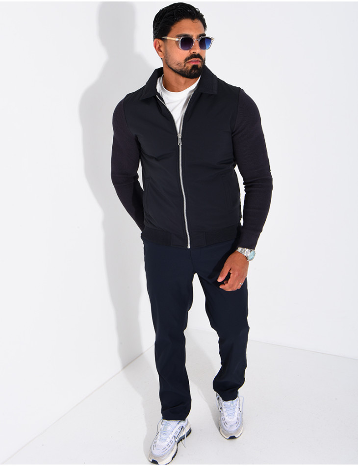 Wasserdichte Herrenjacke aus zwei Materialien mit Strickärmeln