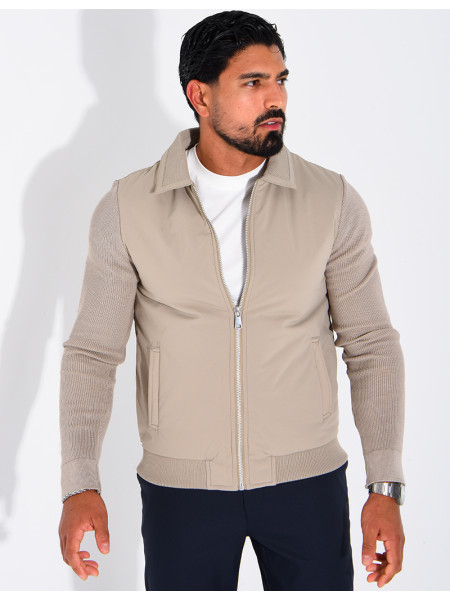 Wasserdichte Herrenjacke aus zwei Materialien mit Strickärmeln