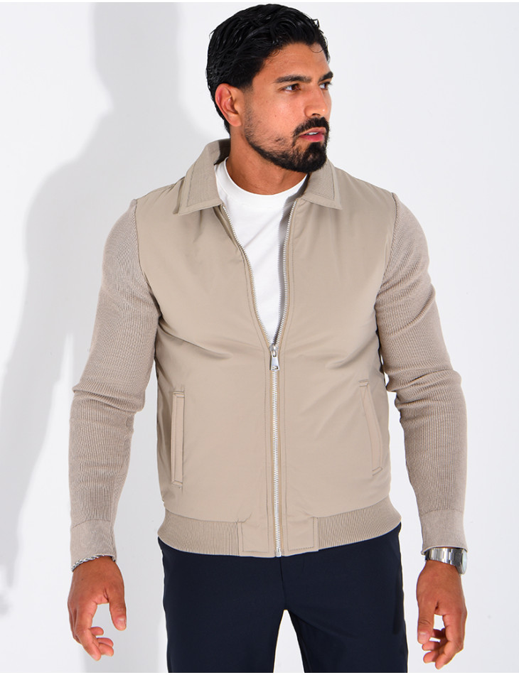 Wasserdichte Herrenjacke aus zwei Materialien mit Strickärmeln