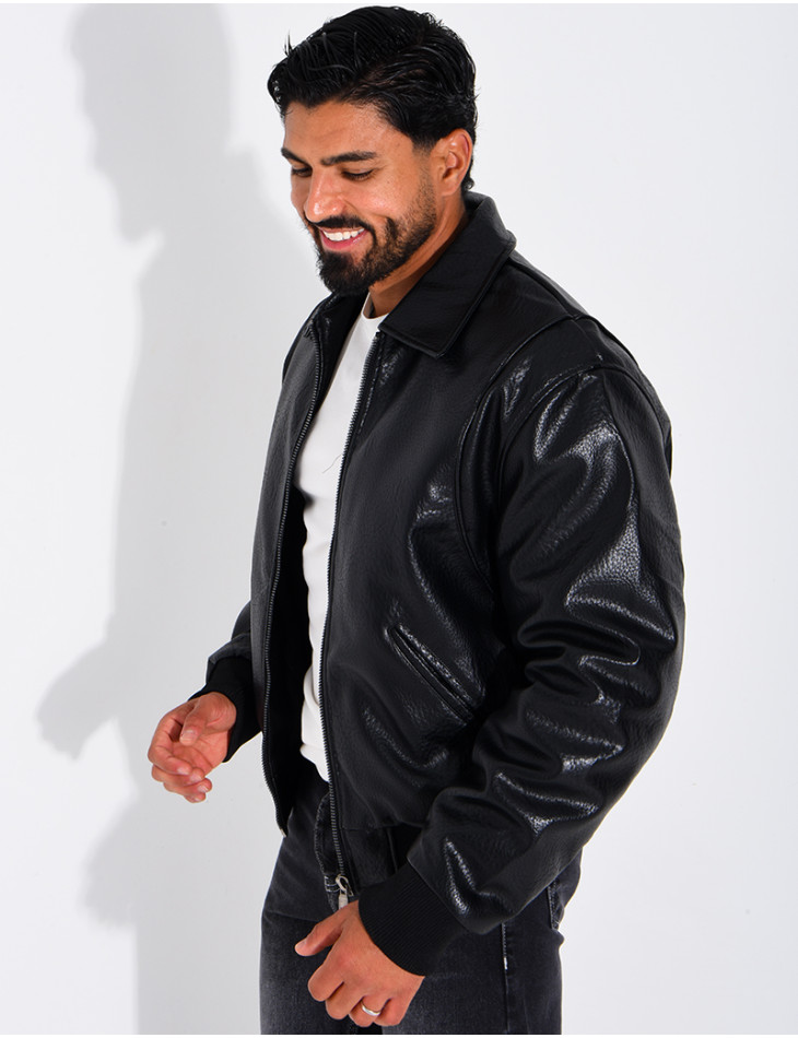 Veste en similicuir texturée