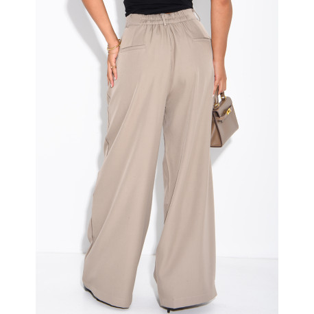 Pleated tailored trousers