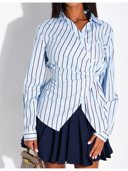 Chemise cintrée à rayures et boutonnière asymétrique