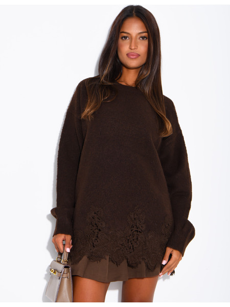 Oversized woollen jumper with lace trims