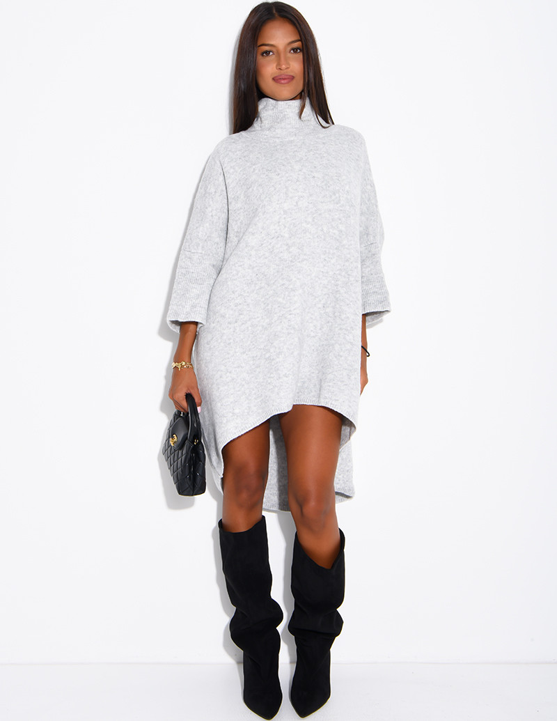 Long wool sweater with a...