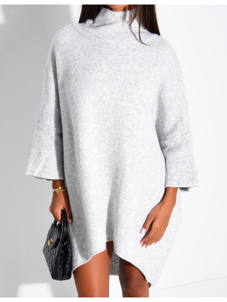 Long wool sweater with a high neck