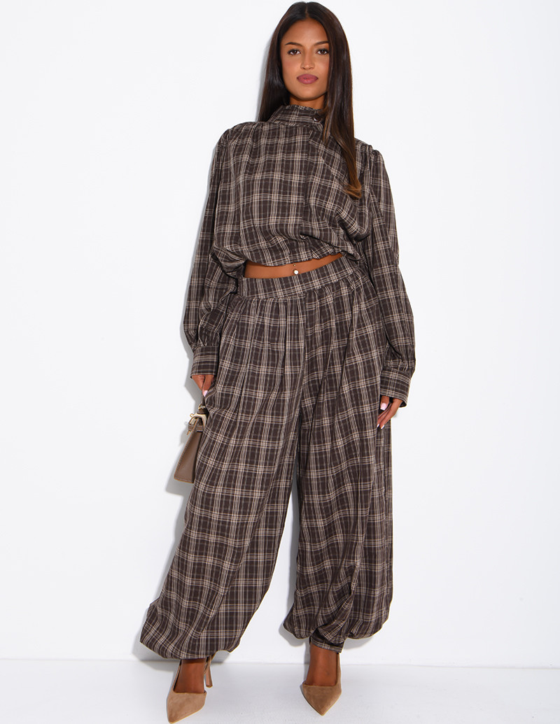 Checkered set with pants...