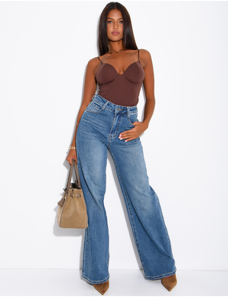 Jeans taille haute coupe droite délavé