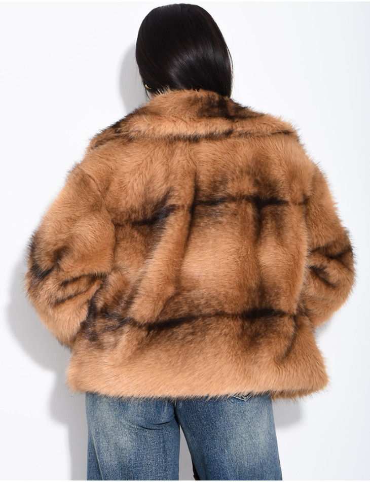 Short faux fur jacket