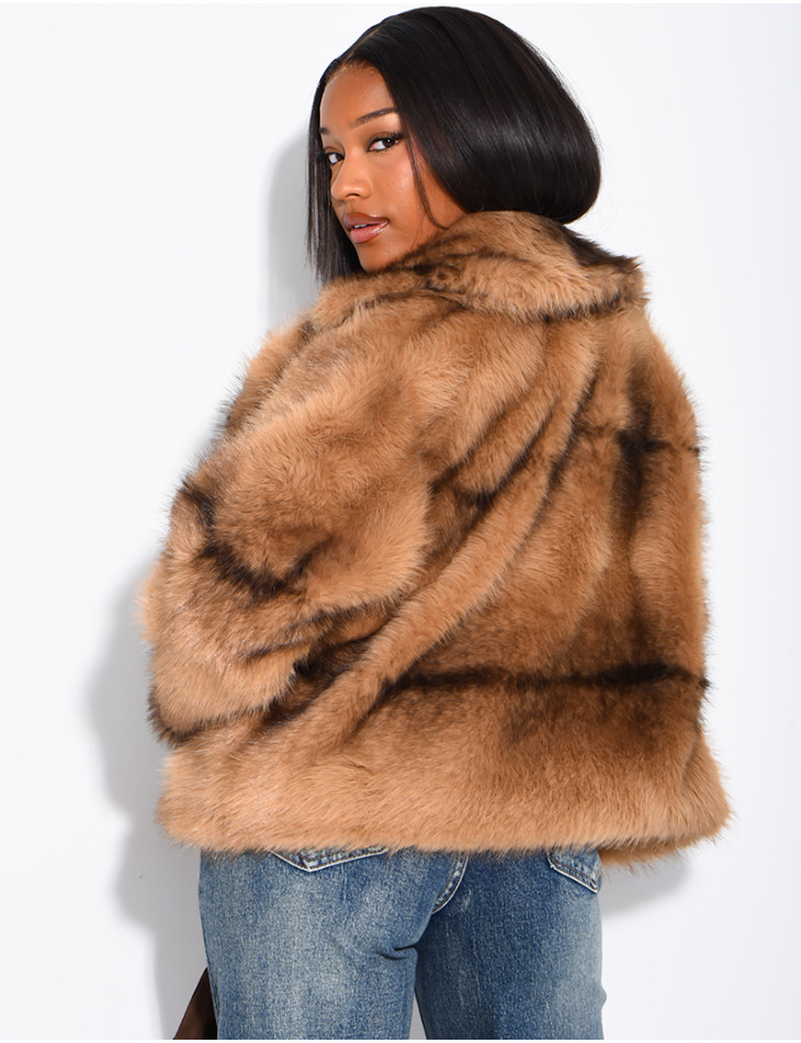 Short faux fur jacket