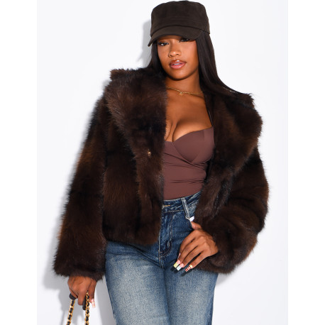 Short faux fur jacket