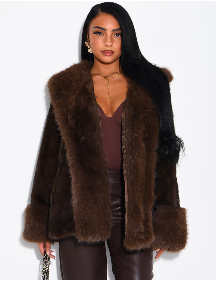 Soft faux fur cropped jacket