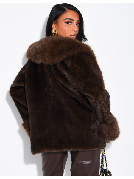 Soft faux fur cropped jacket