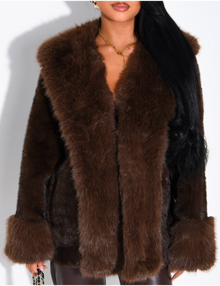 Soft faux fur cropped jacket