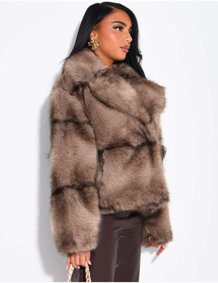 Short faux fur jacket