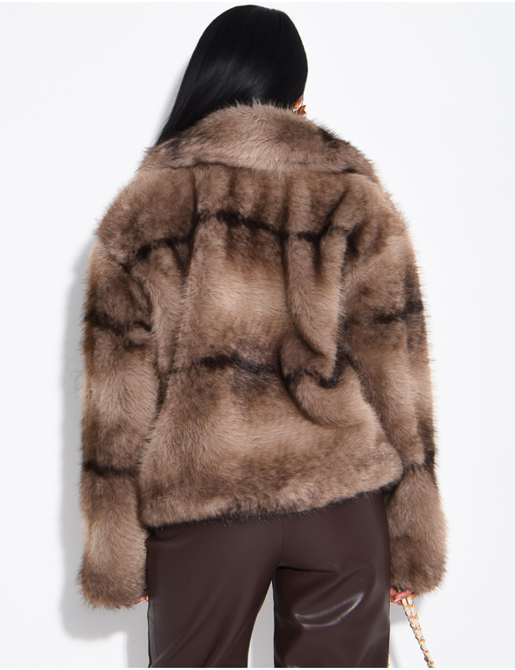Short faux fur jacket