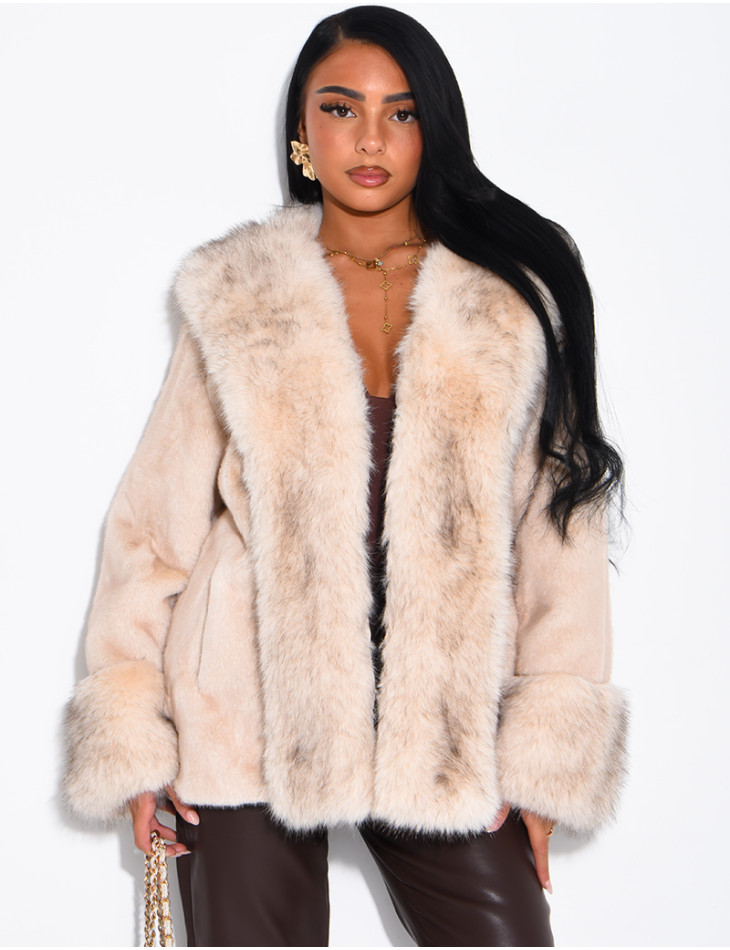 Soft faux fur cropped jacket