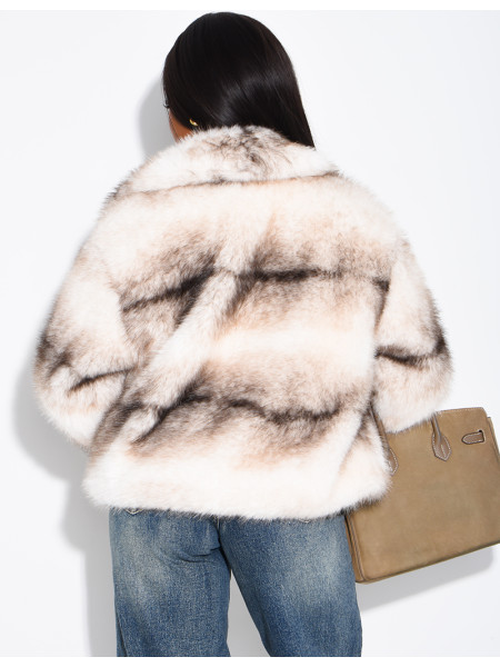 Short faux fur jacket