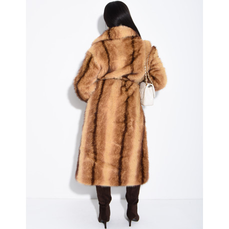 Manteau très long en fausse fourrure et ceinture