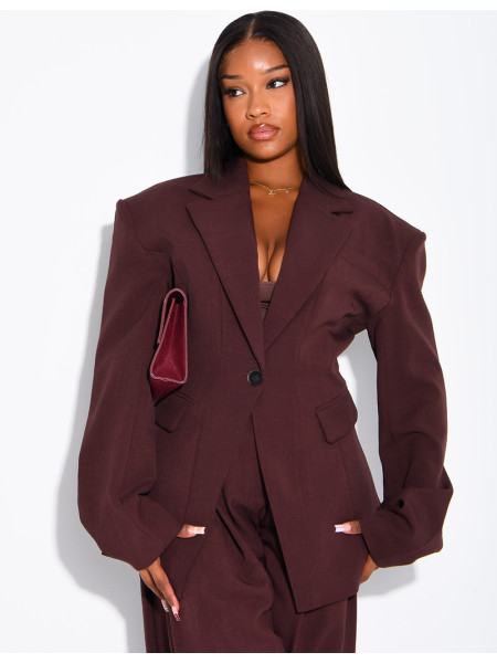 Blazer mit strukturierten Schultern und tailliertem Schnitt