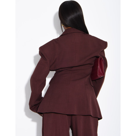Blazer mit strukturierten Schultern und tailliertem Schnitt