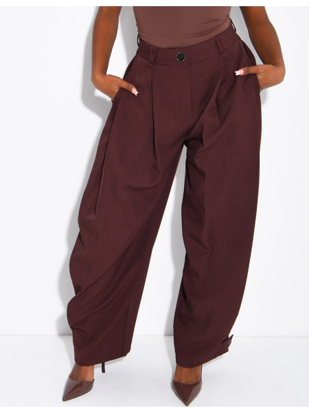 Pantalon de tailleur bouffant à boutons aux chevilles