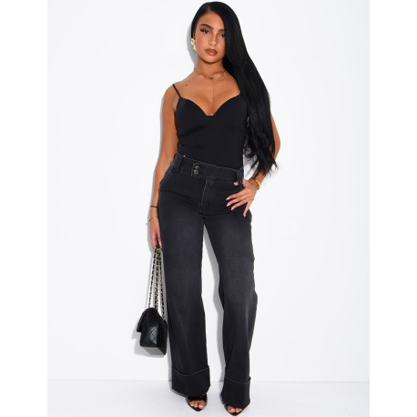 Jeans taille haute coupe droite à revers