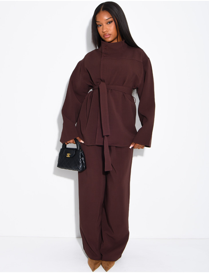 Ensemble pantalon et blouse à boutonner avec ceinture