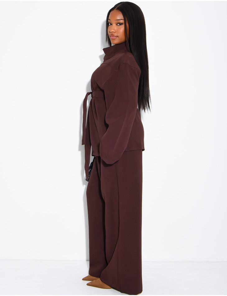 Ensemble pantalon et blouse à boutonner avec ceinture
