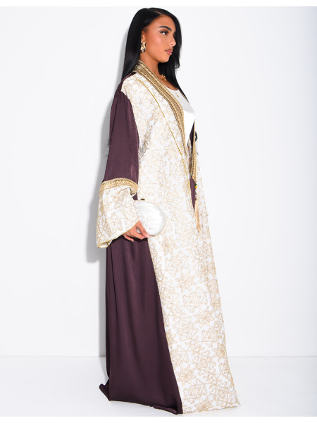 Abaya premium en satin brodé et pompons avec sous robe assortie