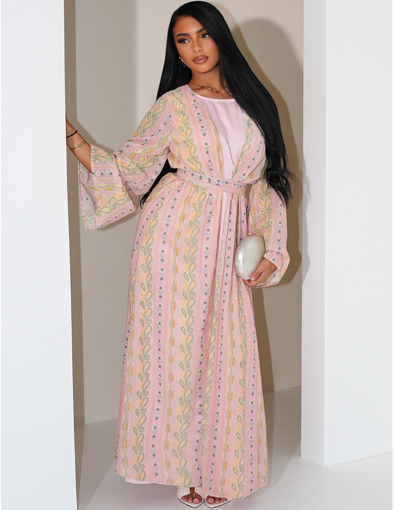 Sleeveless dress and kimono...