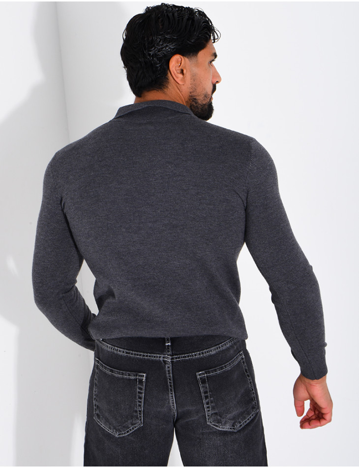 Polo ajusté