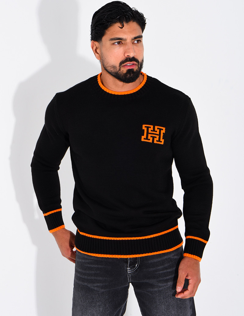 Pull en laine lettre H