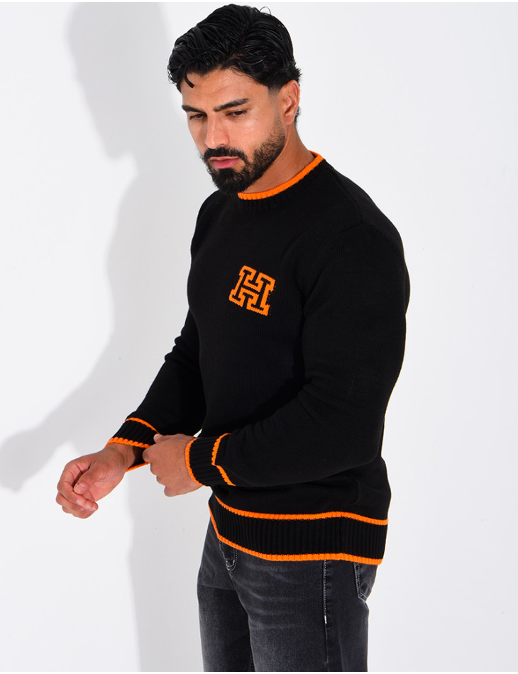 Pull en laine lettre H