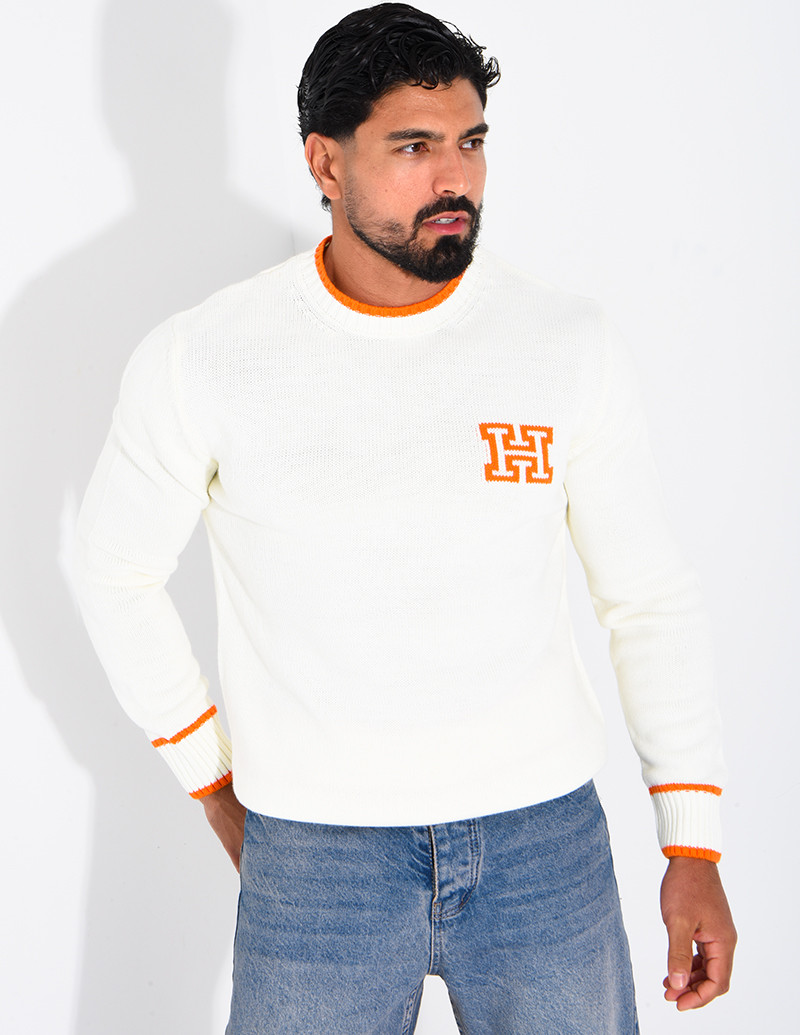 Pull en laine lettre H
