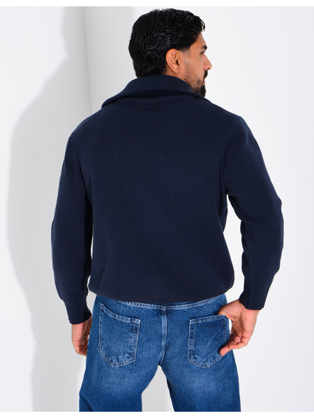 Pull côtelé à col zippé