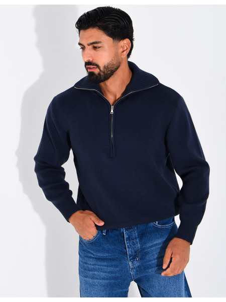 Pull côtelé à col zippé